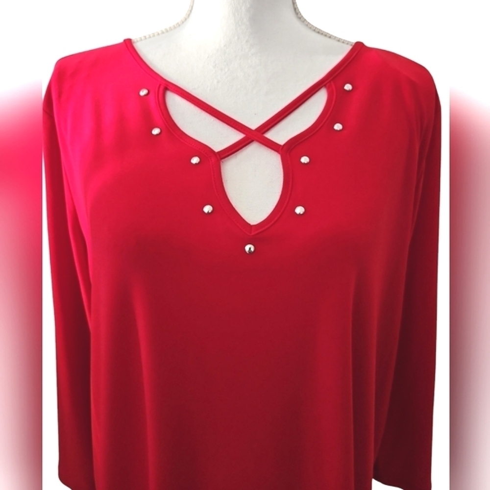 SLIM FACTOR by INVESTMENTS V NECK TOP SZ L RED - Picture 2 of 7